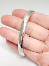 Load image into Gallery viewer, 2.00ct Four Diamond Floating Split Bangle Bracelet In 14k White Gold