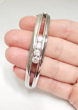 Load image into Gallery viewer, 2.00ct Four Diamond Floating Split Bangle Bracelet In 14k White Gold