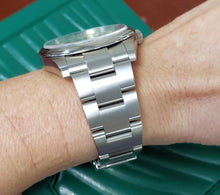 Load image into Gallery viewer, 41mm Rolex Oyster Perpetual 2021 Stainless Steel Oyster Automatic 124300 Watch