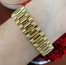 Load image into Gallery viewer, 36mm Rolex Day-Date President 18k Yellow Gold Oyster Silver Dial Quickset 18038