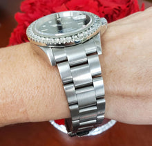 Load image into Gallery viewer, 40mm Rolex Submariner Diamond Bezel Black Dial Oyster Stainless Steel 16610 T
