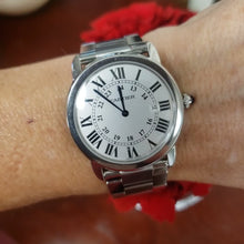 Load and play video in Gallery viewer, Boxes/Books/Card 2021 Cartier Ronde Solo 36mm Steel Quartz Watch Silver Roman W6701005