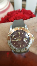 Load and play video in Gallery viewer, 1970 Vintage Rolex GMT-Master Steel 14k Gold Rootbeer Dot Nipple Dial 1675