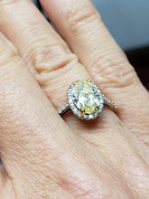 Load image into Gallery viewer, GIA 18k White Gold 2.00ct Oval Yellow Round White Diamond Halo Engagement Ring
