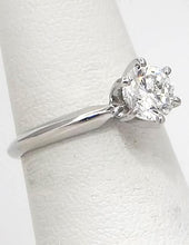Load image into Gallery viewer, 1.00ct Round Diamond Solitiare Engagement Ring In 14k White Gold (VS2/GH)