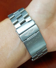Load image into Gallery viewer, 42mm Breitling Chronometre Aerospace Digital Titanium Chronograph Watch E79362
