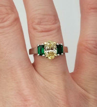 Load image into Gallery viewer, GIA PLATINUM 18k YELLOW GOLD 1.28ct YELLOW OVAL DIAMOND EMERALD ENGAGEMENT RING