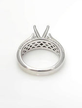 Load image into Gallery viewer, 750 18k WHITE GOLD .26ct ROUND DIAMOND FOUR PRONG ENGAGEMENT SEMI MOUNT RING