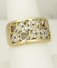 Load image into Gallery viewer, LADIES 18k YELLOW GOLD 1/3ct CUBIC ZIRCONIA FILIGREE HEART WIDE BAND