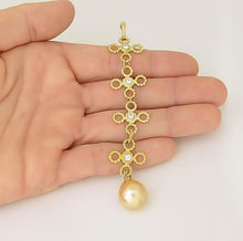 Load image into Gallery viewer, 14k YELLOW GOLD 1/4ct DIAMOND FLOWER DANGLE SOUTH SEA PEARL LONG DROP PENDANT 4"