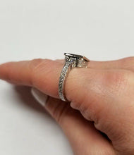 Load image into Gallery viewer, LADIES 14k WHITE GOLD 2.65ct PRINCESS CUT EMERALD 1/4ct ROUND DIAMOND HALO RING