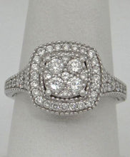 Load image into Gallery viewer, 14k White Gold 3/4ct Round Diamond Square Halo Engagement Ring SI1/G