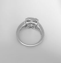 Load image into Gallery viewer, 750 18k White Gold .98cts Diamond Princess Square Halo Ring
