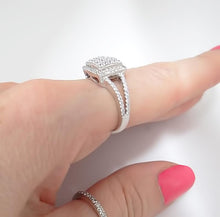 Load image into Gallery viewer, 750 18k White Gold .98cts Diamond Princess Square Halo Ring