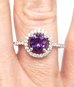 14k White Gold 6mm Round Amethyst & Diamond Halo Ring