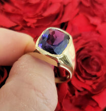 Load image into Gallery viewer, Mens 14k Yellow Gold Purple Amethyst 11x9mm Rectangle Ring
