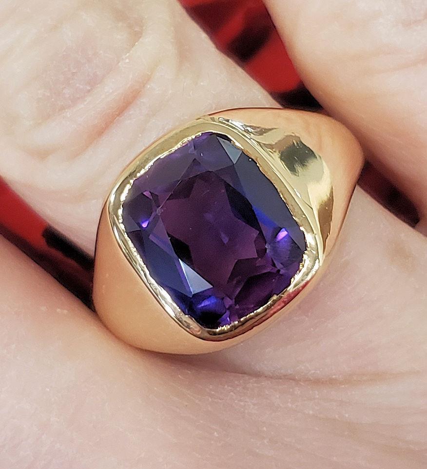 Mens 14k Yellow Gold Purple Amethyst 11x9mm Rectangle Ring