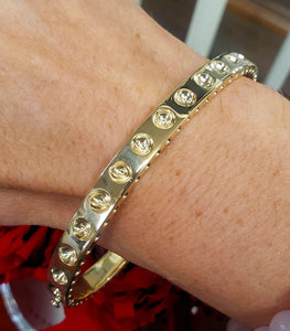 10k Solid Yellow Gold Hard Hinged Heavy Bangle Bracelet 8 1/4"