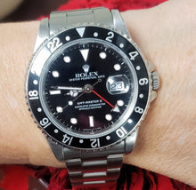 Load image into Gallery viewer, (1991) 40mm Rolex GMT Master II Stainless Steel Oyster Automatic Watch 16710
