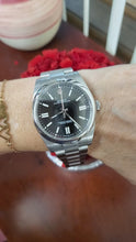 Load and play video in Gallery viewer, Rolex Oyster Perpetual 41mm 124300 Black Dial Smooth Bezel Stainless Steel Auto
