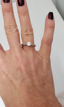 Load image into Gallery viewer, 18k White Gold Round Solitiare Tacori Semi Mount Engagement Ring
