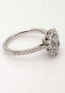 14k White Gold 1.10ct T.W. Oval Diamond With Diamond Halo Engagement Ring