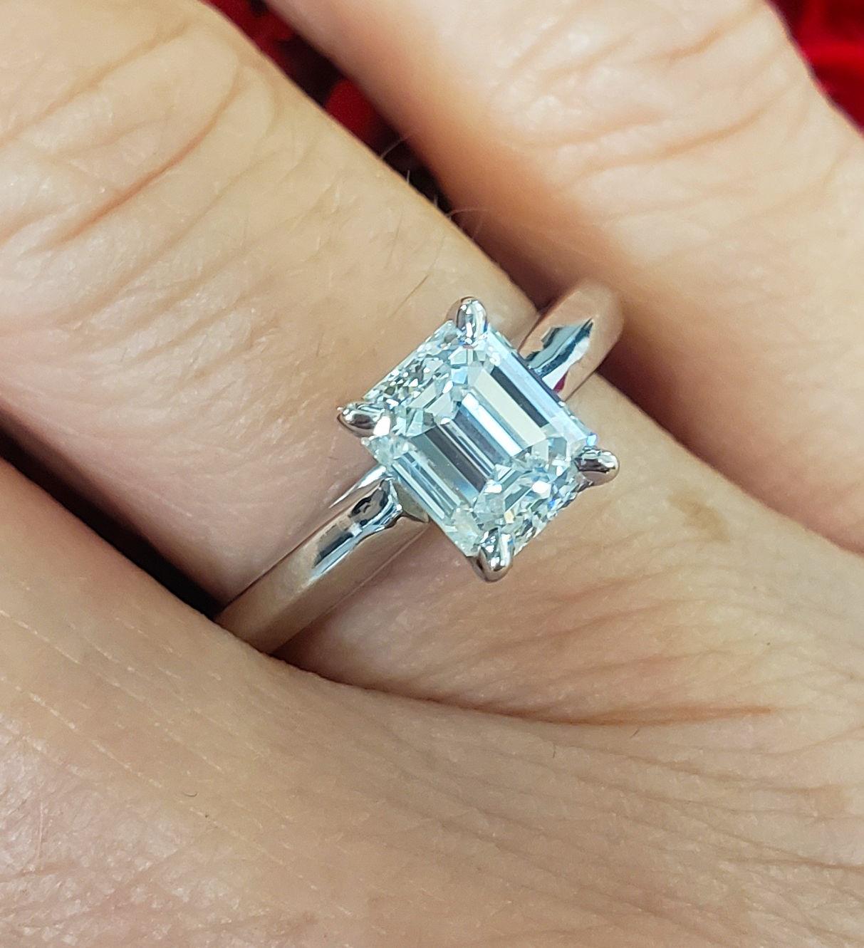 Emerald Cut Diamond Engagement Ring in 14k White Gold