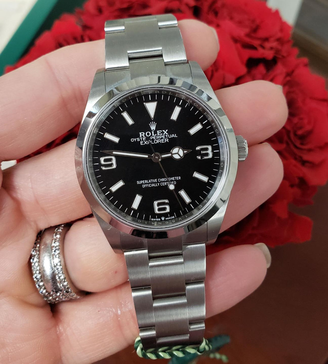 Complete Set Unworn 2021 Rolex Explorer 36m Stainless Steel Oyster Black Dial 124270