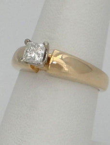 LADIES 14K YELLOW GOLD .56ct PRINCESS SOLITAIRE DIAMOND ENGAGEMENT RING 6 3/4