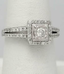 LADIES 10k WHITE GOLD 1/2ct ROUND DIAMOND ILLUSION HEAD HALO ENGAGEMENT RING