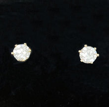Load image into Gallery viewer, 1.04ct T.W. Round Brilliant Cut Diamonds in 14k Yellow Gold
