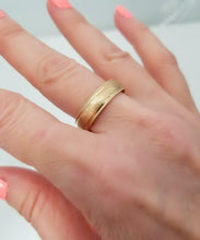 Load image into Gallery viewer, 14k YELLOW GOLD BRUSHED MILGRAIN WEDDING BAND CROWN 6MM
