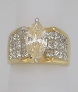 LADIES 18k YELLOW GOLD MARQUISE & PRINCESS 3 1/2ctw DIAMOND ENGAGEMENT RING