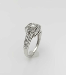 LADIES 10k WHITE GOLD 1/2ct ROUND DIAMOND ILLUSION HEAD HALO ENGAGEMENT RING