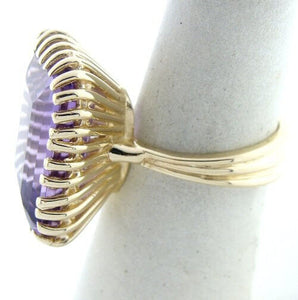14K YELLOW GOLD SYNTHETIC AMETHYST RING