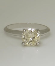 Load image into Gallery viewer, 14k WHITE GOLD 1.26ct VS ROUND NATURAL GENUINE DIAMOND SOLITAIRE ENGAGEMENT RING
