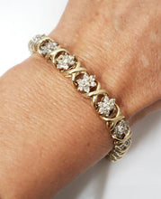 Load image into Gallery viewer, 5.00ct Diamond Star Flower Tennis Bracelet in 14k Yellow Gold
