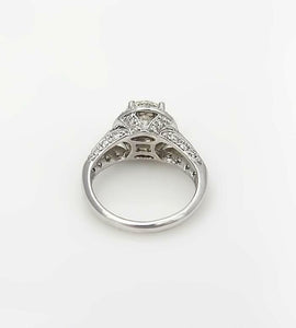 18k WHITE GOLD 1.00ct ROUND DIAMOND VS2 HALO ENGAGEMENT RING