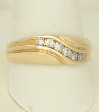 Load image into Gallery viewer, MENS 14K GOLD 1/4ct 6 DIAMOND WAVE WEDDING BAND RING
