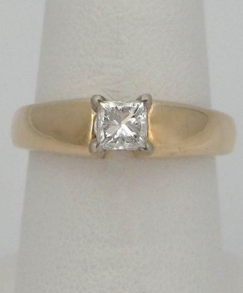 LADIES 14K YELLOW GOLD .56ct PRINCESS SOLITAIRE DIAMOND ENGAGEMENT RING 6 3/4
