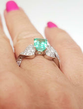 Load image into Gallery viewer, 1.00ct SPRING GREEN EMERALD &amp; DIAMOND RING in 750 18K WHITE GOLD
