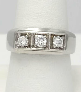 MENS 950 PLATINUM 1/2ct VS2-SI1 ROUND DIAMOND SOLID HEAVY THREE STONE BAND RING