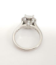 Load image into Gallery viewer, 1 1/2ct t.w. PRINCESS CUT DIAMOND ENGAGEMENT RING in PLATINUM VS2/HI
