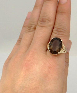 10K YELLOW GOLD 9.00ct OVAL SYNTH BROWN SMOKEY TOPAZ SOLITAIRE RING