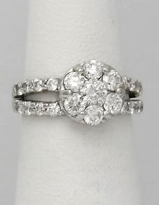 14k White Gold 1 1/2ct Round Diamond Flower Ring