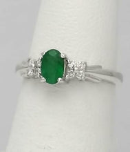 Load image into Gallery viewer, LADIES 14k WHITE GOLD 1/2ct OVAL NATURAL EMERALD .10ct ROUND DIAMOND RING
