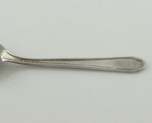 Load image into Gallery viewer, FAIRFIELD SILVERPLATE TULIP PATTERN 2 DEMITASSE SPOON SET 4 3/8&quot;

