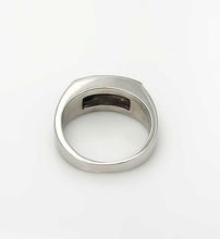 Load image into Gallery viewer, MENS 950 PLATINUM 1/2ct VS2-SI1 ROUND DIAMOND SOLID HEAVY THREE STONE BAND RING
