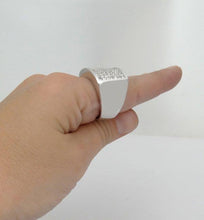 Load image into Gallery viewer, MENS 14K WHITE GOLD 5.00ct SQUARE DIAMOND PAVE WIDE BAND HEAVY RING
