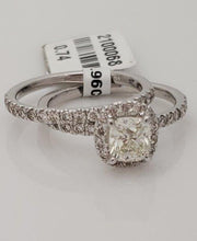 Load image into Gallery viewer, 1.70ct Cushion Cut Diamond Bridal Wedding Set In 14k White Gold

